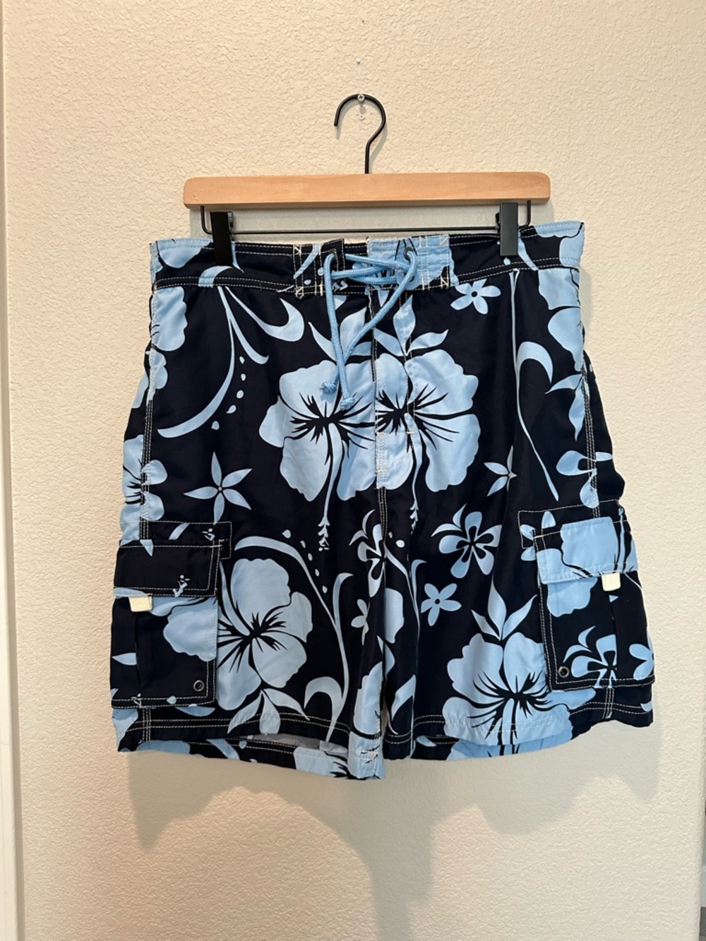 Sand N Sun Blue Hawaiian Hibiscus Floral‎ Swim Trunks Men’s M